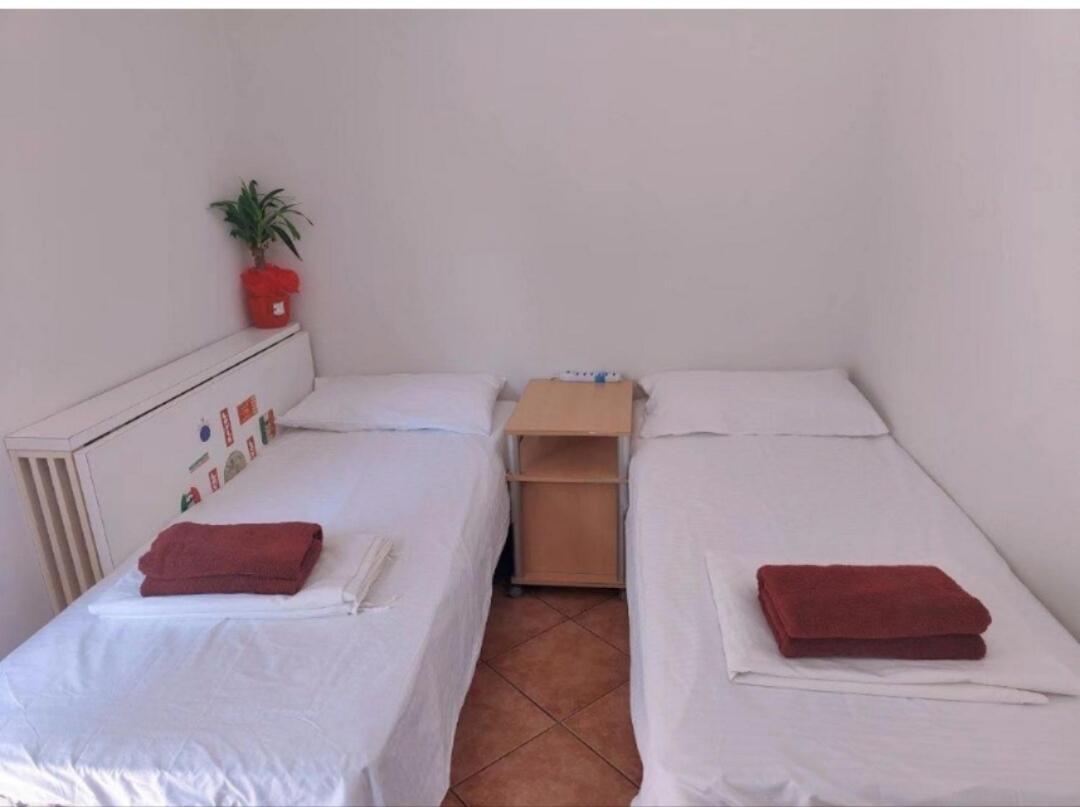 简约单人房间simple Single Room メストレ エクステリア 写真