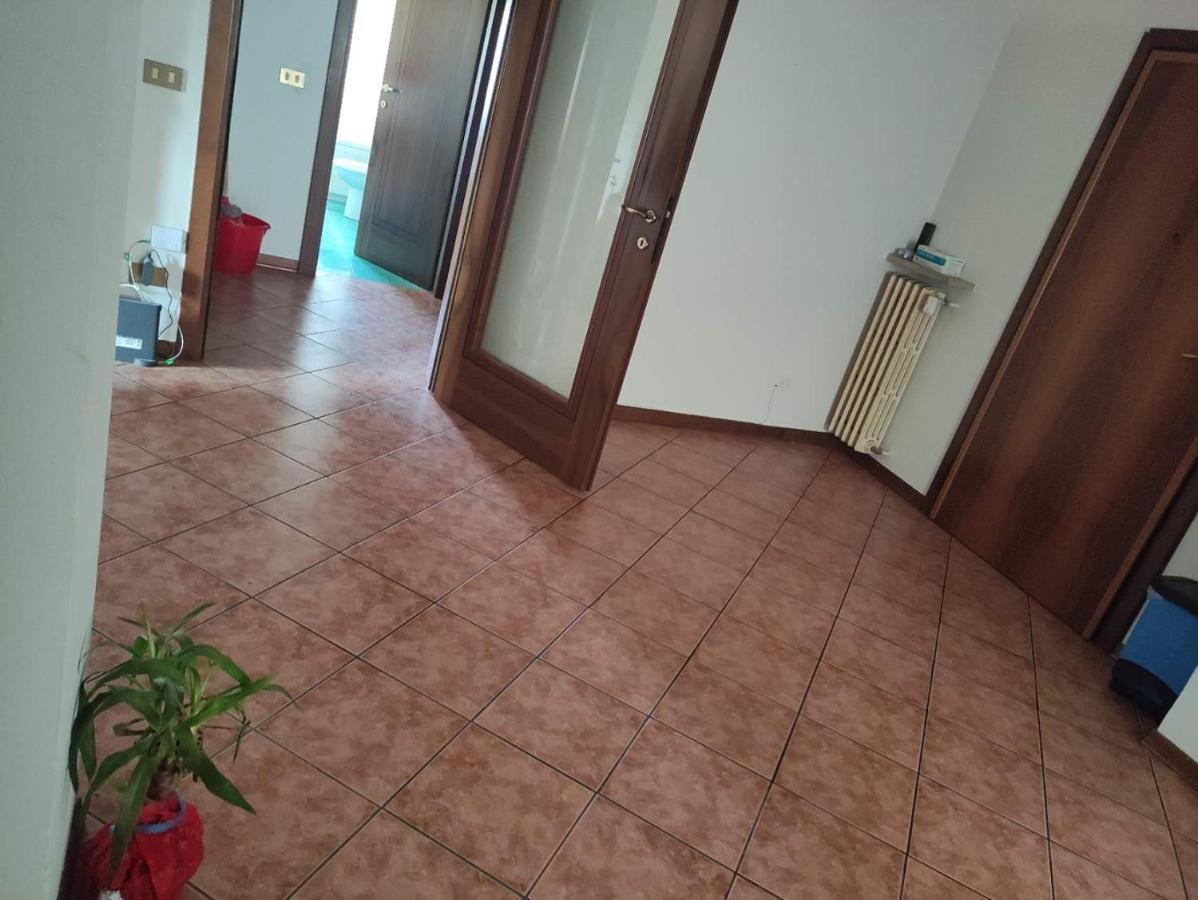 简约单人房间simple Single Room メストレ エクステリア 写真